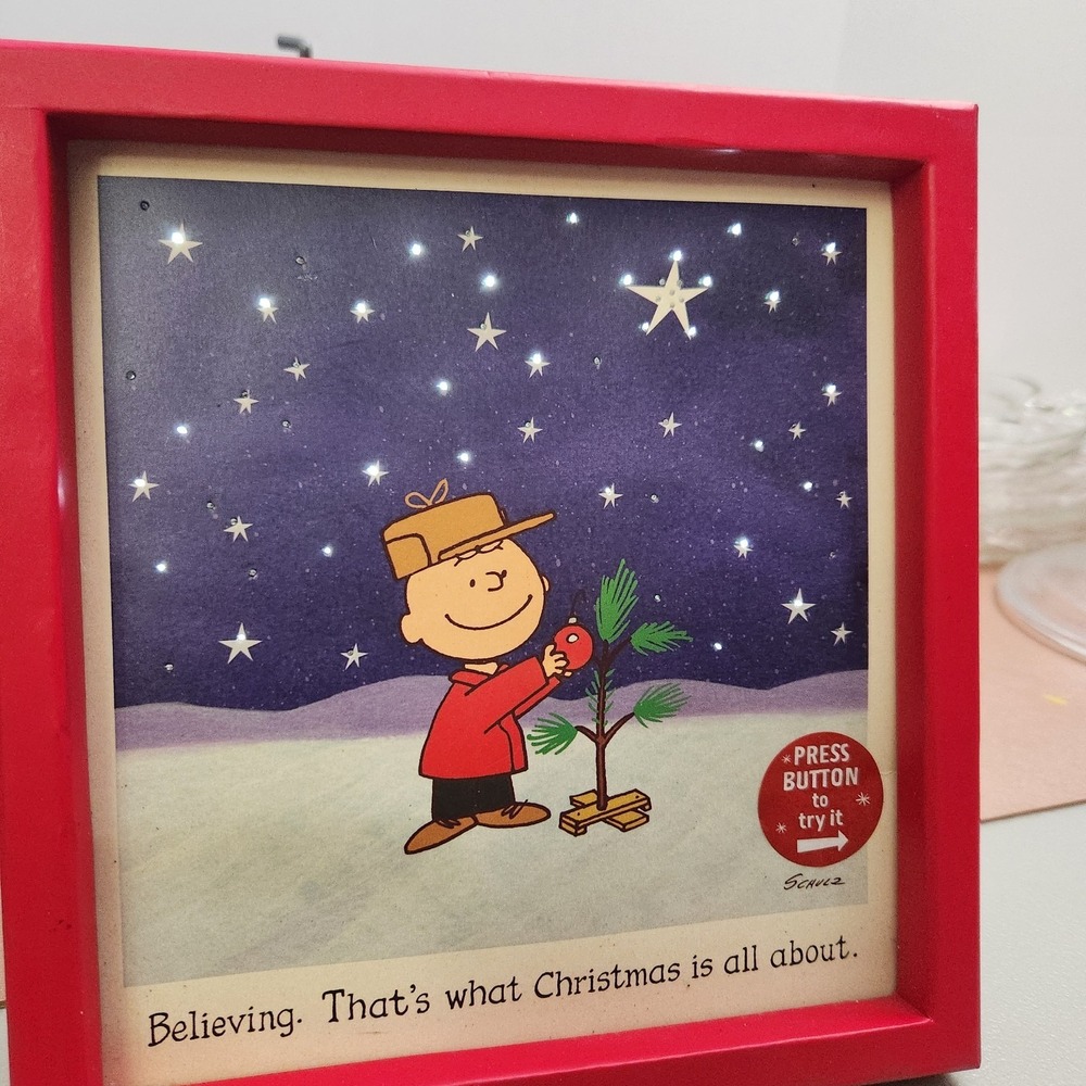 Hallmark Peanuts Light Up Fiber Optic Print Picture Charlie Brown Christmas